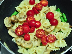 Pasta With Mushroom & Asparagus 6